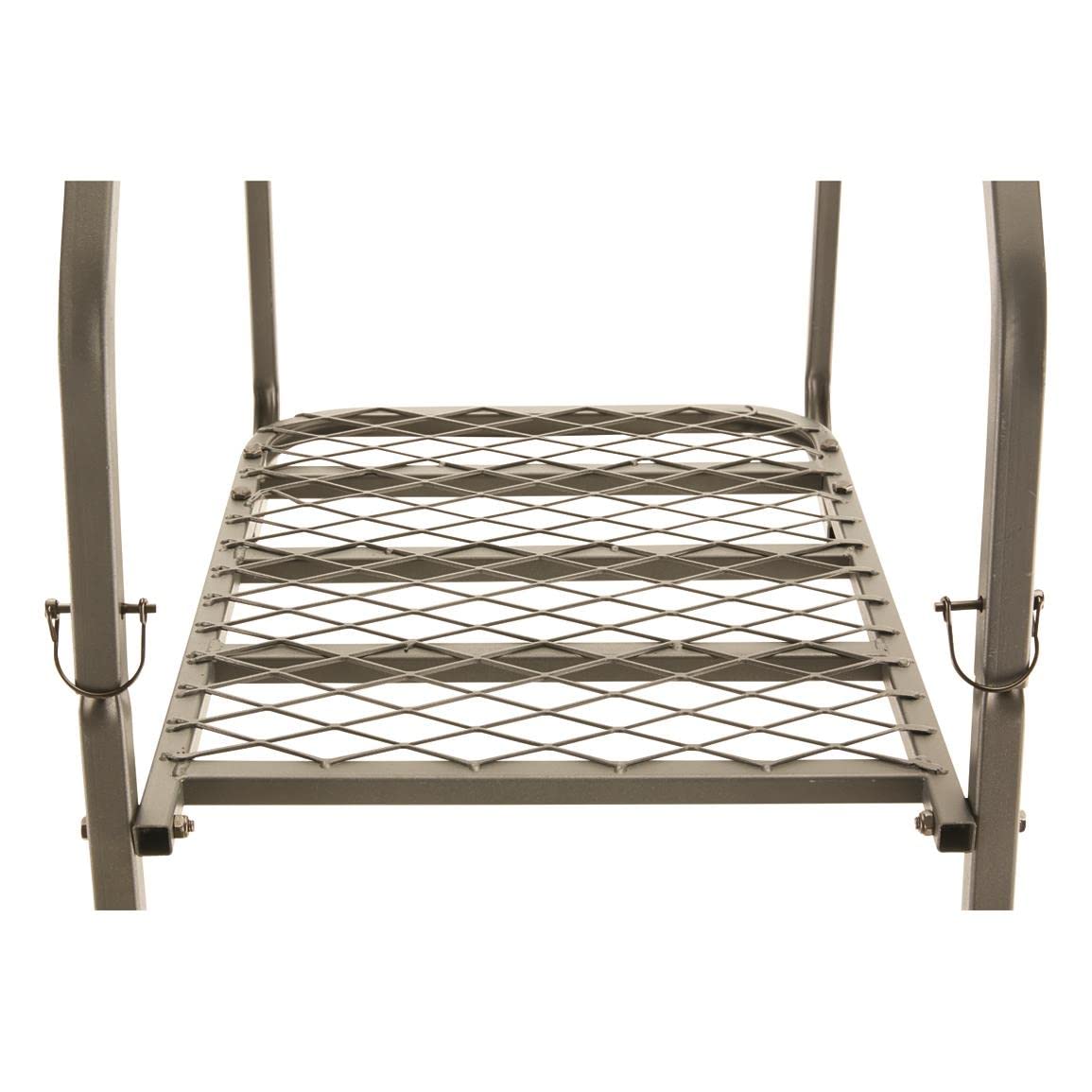 18’ Ladder Tree Stand with Seat and Foot Platform Y6556