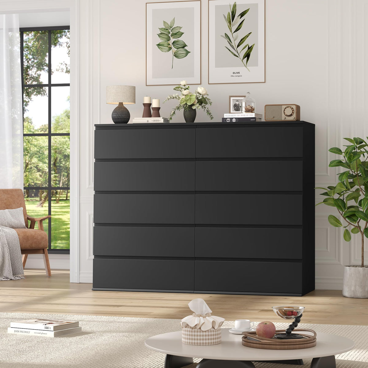 Black 5 Drawer Dresser Y690